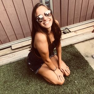 Meet your Posher, Sarah